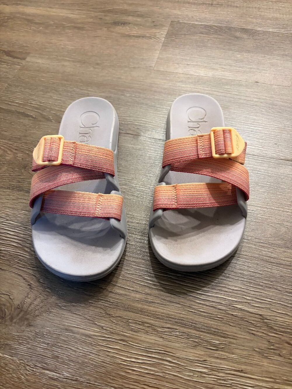 Pink Chaco Slides - Picture 1 of 2